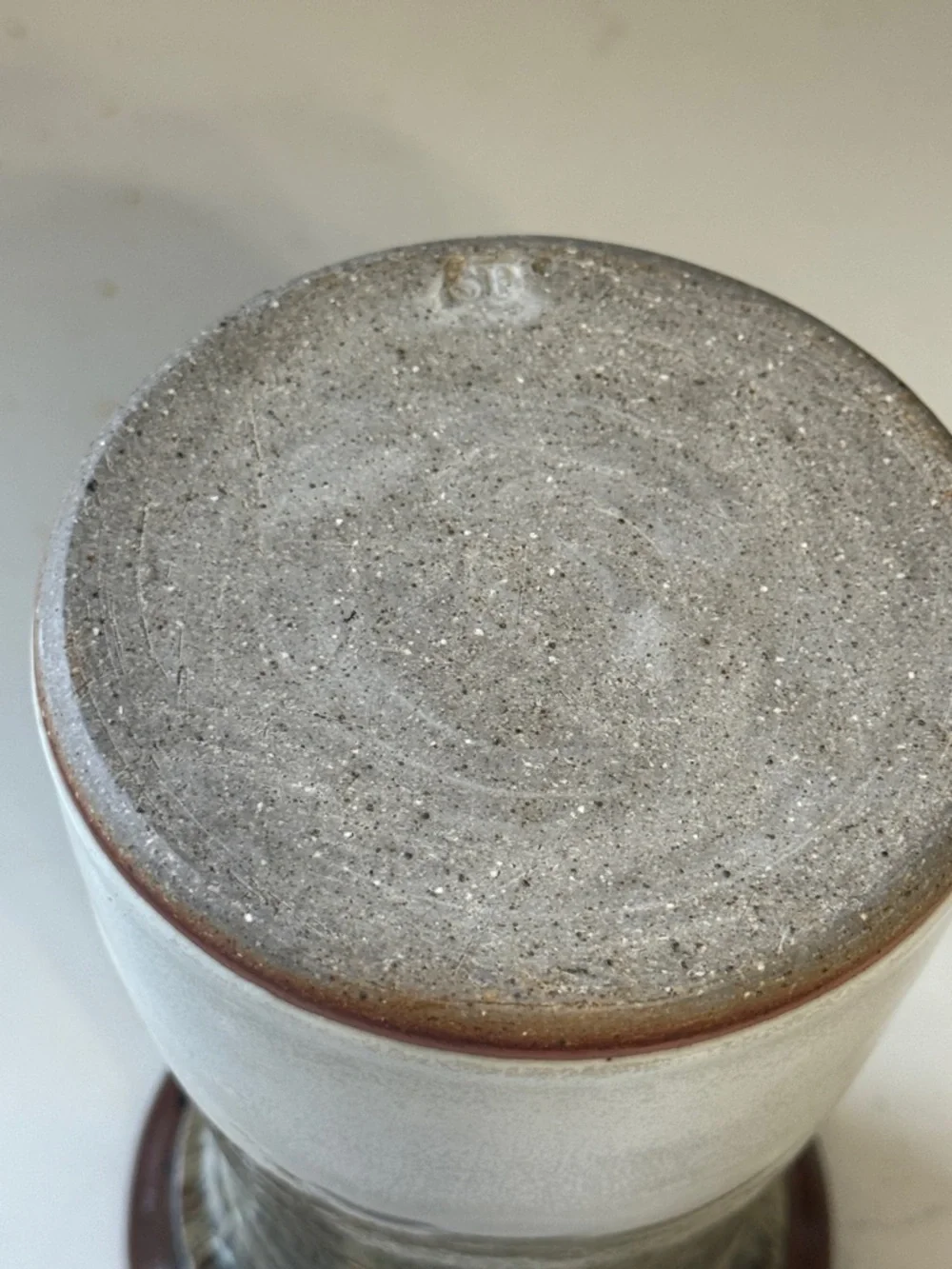 Vintage Artisan studio pottery vase, hand thrown stoneware with drip glaze. - Picture 4 of 7